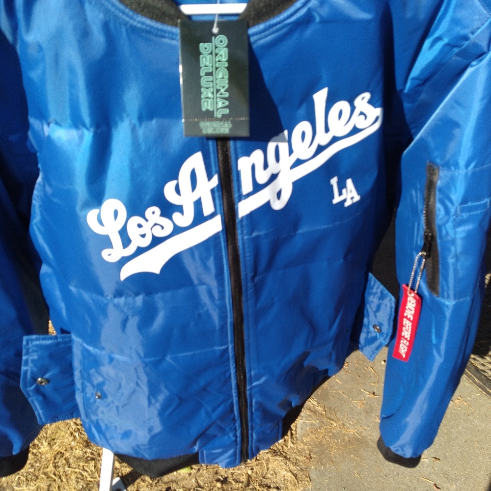 2 jackets - Picture 2 of 2